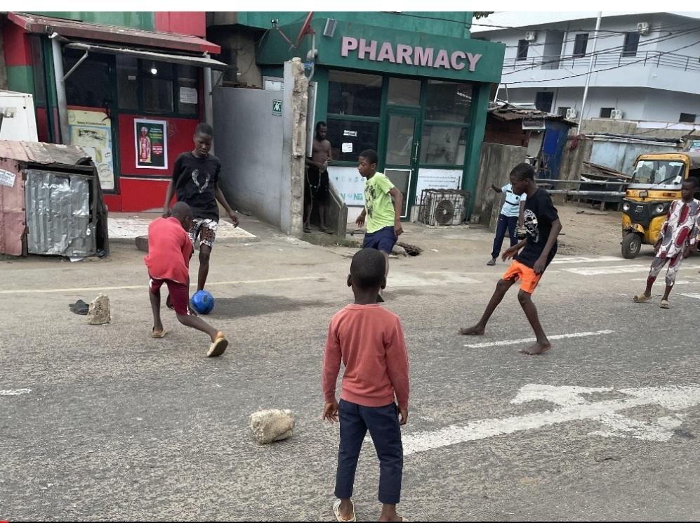 LG Poll in Lagos: Children Seen Playing Ball While Vote Starts